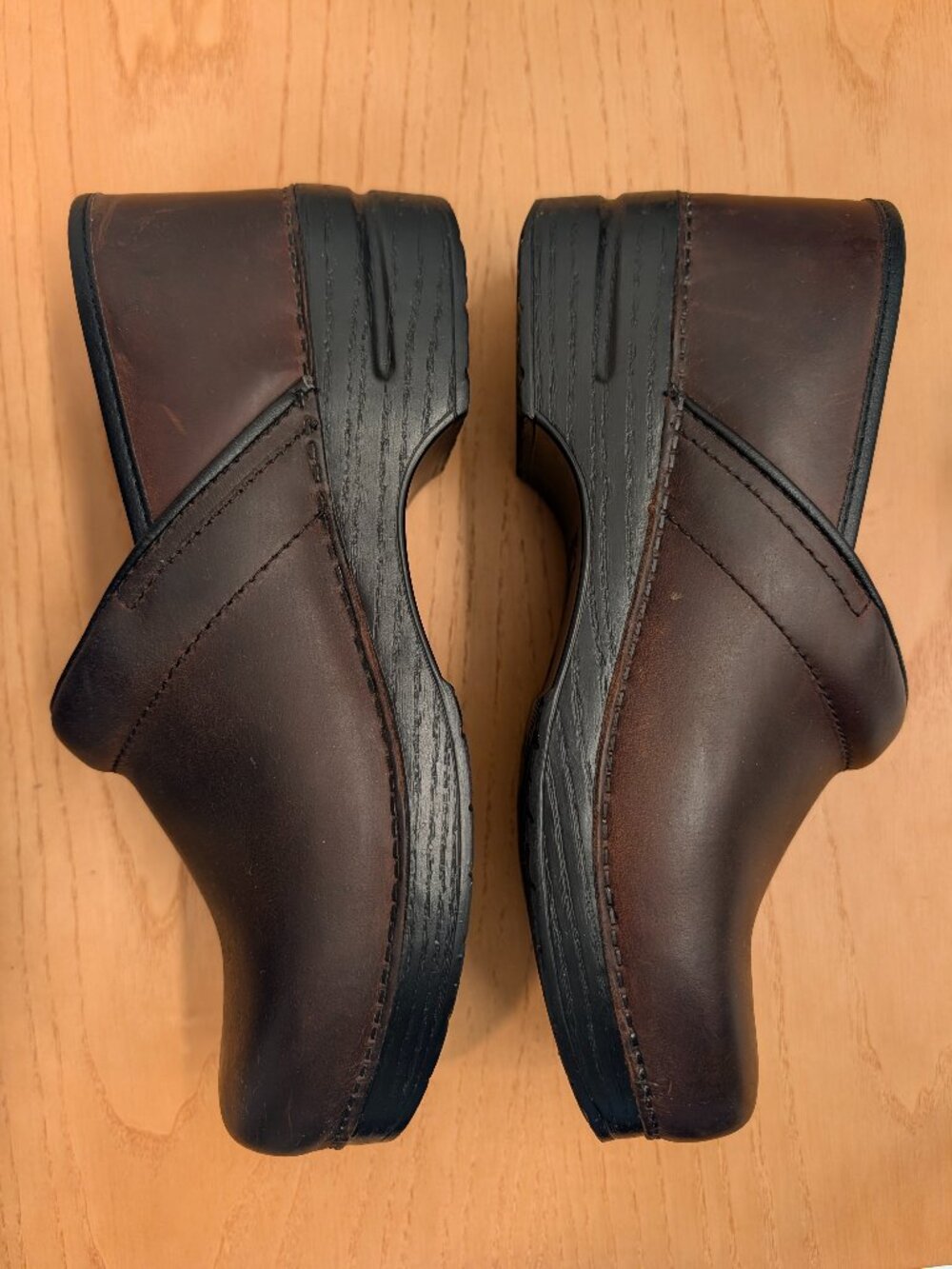 Dansko Professional 43 Wide - Antique Brown
